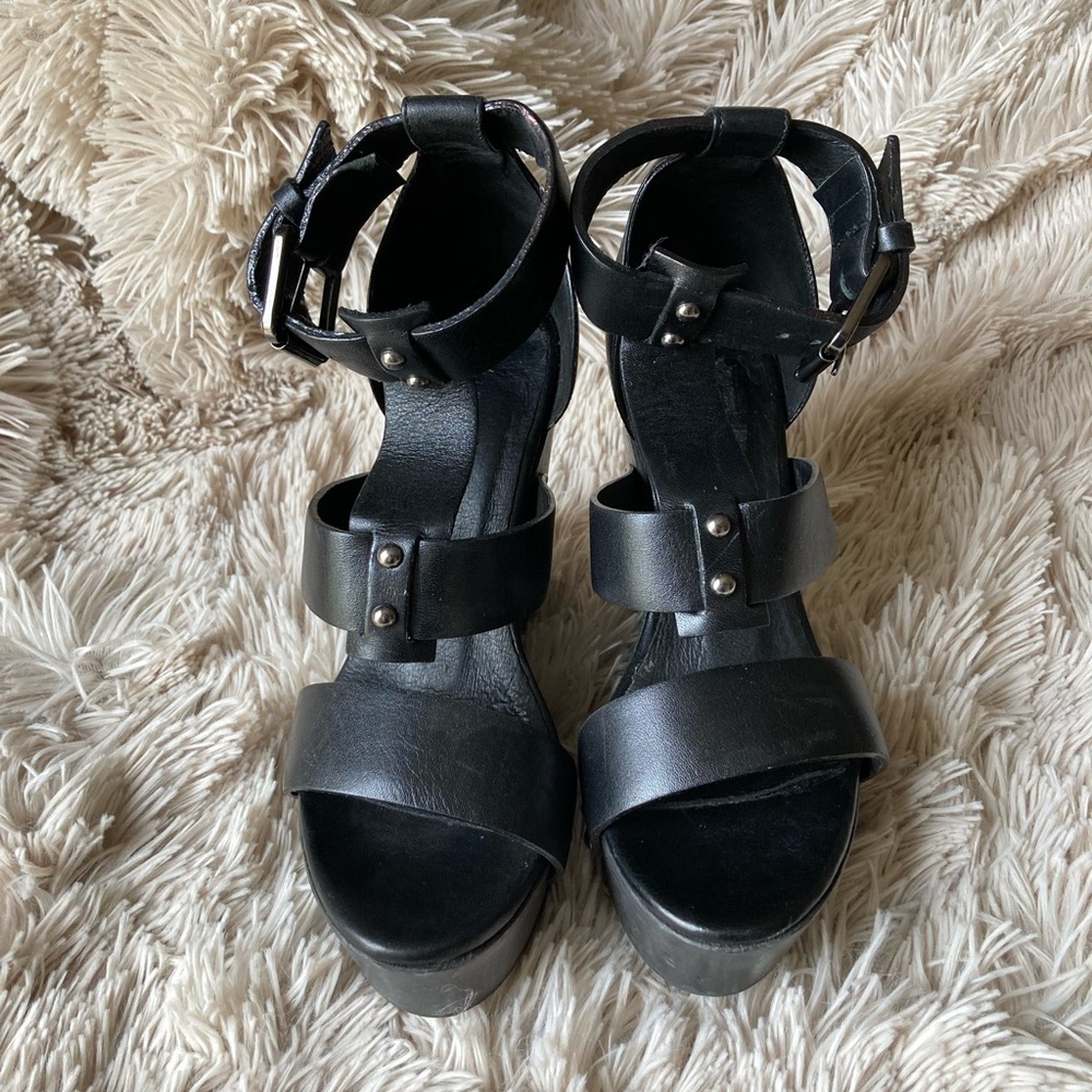 Stunning All Saints leather wedges!